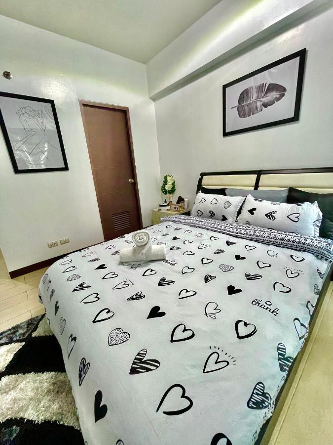 Two Palm Tree Villas Pasay Kültér fotó