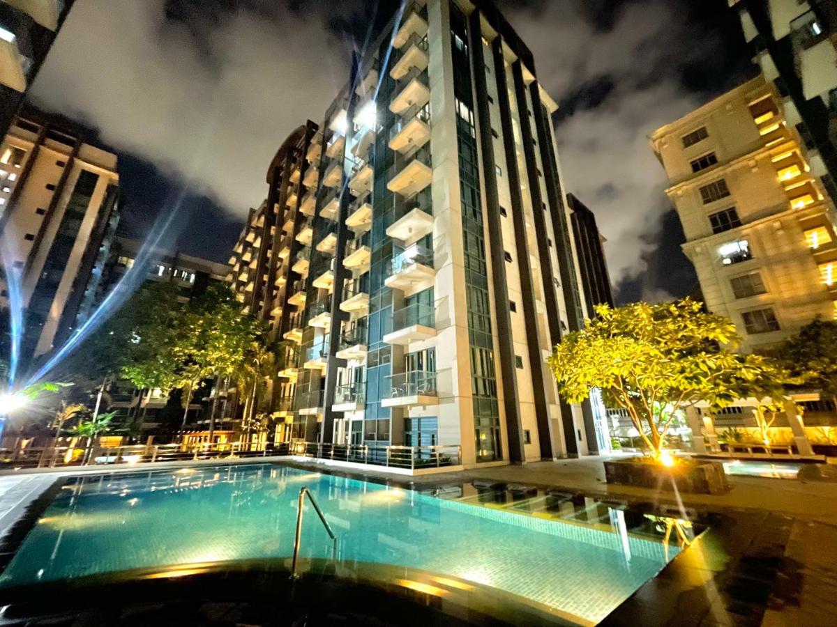 Two Palm Tree Villas Pasay Kültér fotó