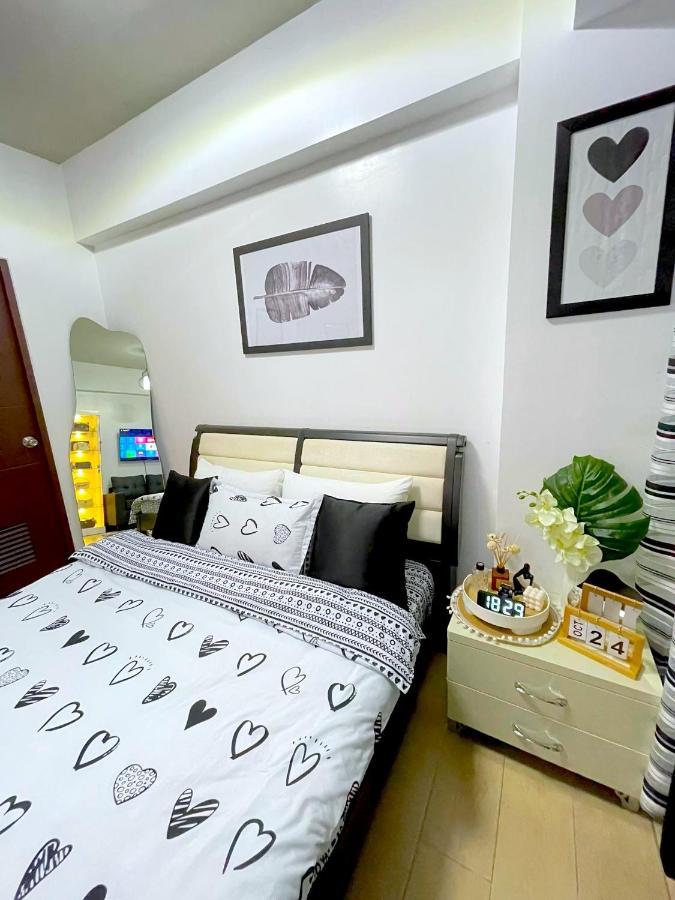 Two Palm Tree Villas Pasay Kültér fotó