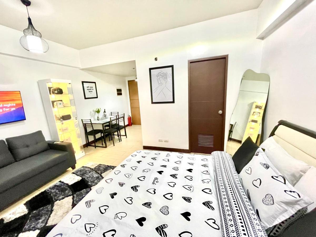 Two Palm Tree Villas Pasay Kültér fotó