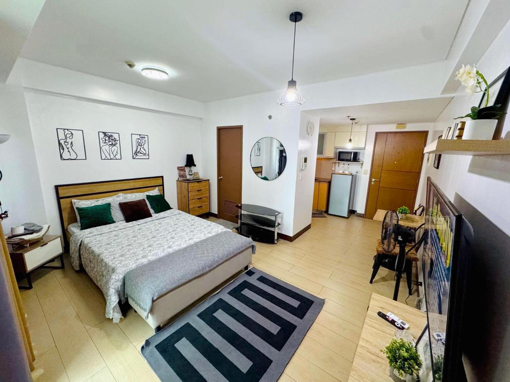Two Palm Tree Villas Pasay Kültér fotó