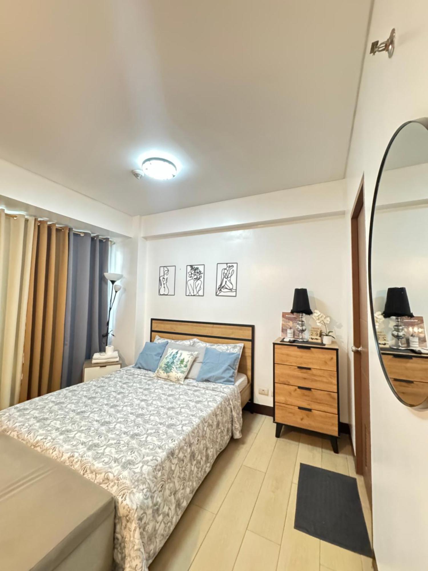 Two Palm Tree Villas Pasay Kültér fotó